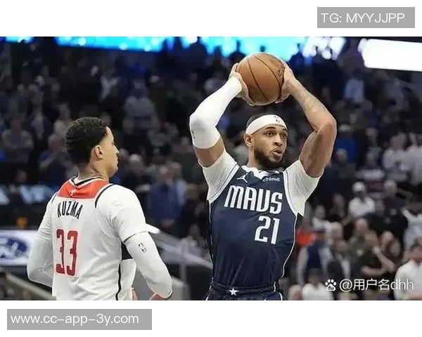 明天独行侠对阵篮网克莱状态良好可出战加福德出场机会渺茫