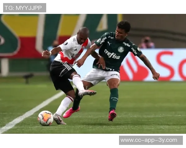 豪门球队争夺战升级经纪人透露19岁科隆新星马拉暂无转会计划