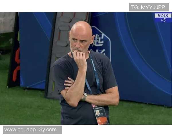 海港B队热身赛表现出色李圣龙对阵镇江队20分钟内贡献1射2传