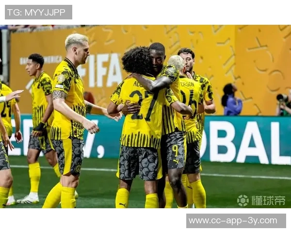 多特蒙德锋线新星吉拉西表现惊艳开赛7场斩获6球2助攻