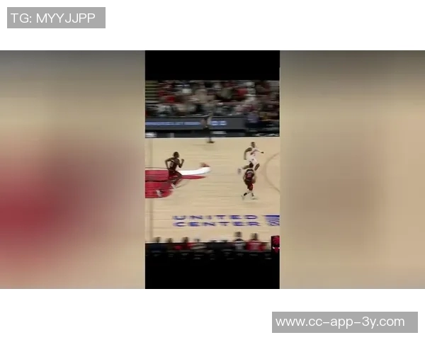 米勒第三节狂砍17分两度暴扣助队逆转局势表现惊艳